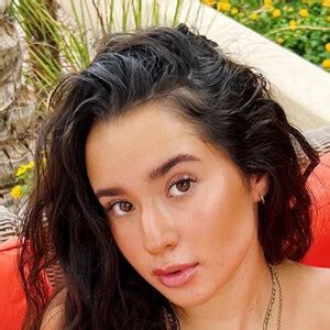 vanesa versace reddit